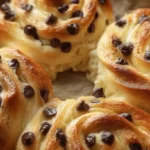Brioches Roulées Crème Vanille & Pépites de Chocolat